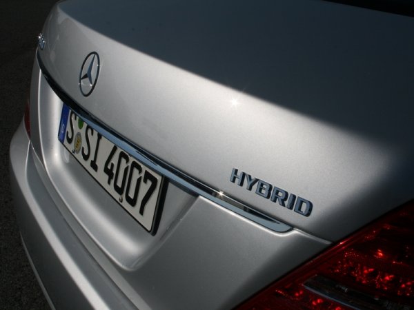 "ОЧАРОВАНИЕ БЕЗ КРАЙ" - ексклузивното роудшоу Mercedes-Benz Star Experience